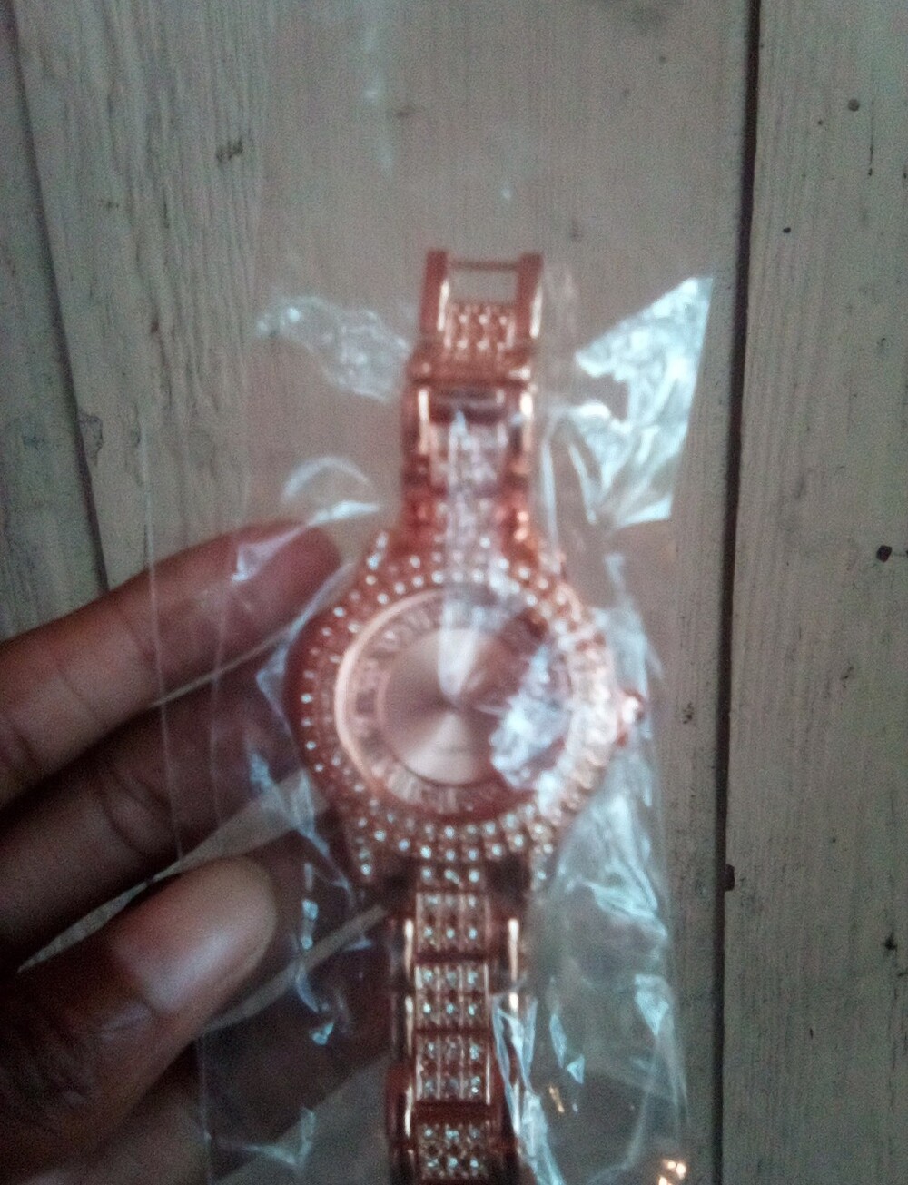 Women's Rose Gold Crystal Bracelet Watch - Elegant Sparkle Timepiece